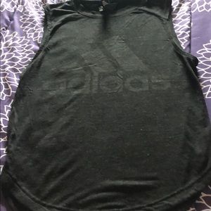 Adidas tank size xs